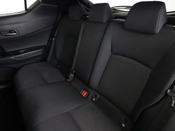 Toyota C-HR I Crossover 1.8 Hybrid 122KM 2018 Toyota C-HR HEV navi kamera cofania klima auto LED, zdjęcie 16