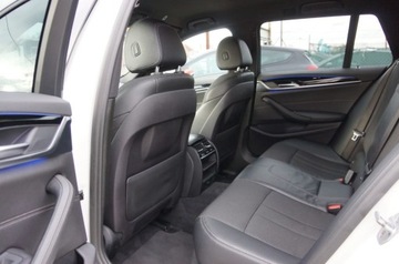 BMW Seria 5 G30-G31 Touring 520d 190KM 2018 BMW Seria 5 2.0 Diesel 190 KM, 4x4, Navi, Kamera, Polskora, LED, GWARANCJA, zdjęcie 32