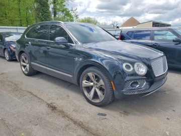 Bentley Bentayga 2019 Bentley Bentayga 2019. 4.0 Benzyna 550KM, zdjęcie 4