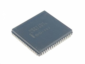 Mikrokontroler INTEL 8097 HMOS 16-bit - PLCC68