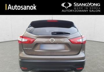 Nissan Qashqai II Crossover 1.2 DIG-T 115KM 2014 Nissan Qashqai Nissan Qashqai Zadbany Po Duzym Serwisie Tekna Benzyna, zdjęcie 5