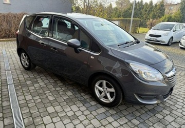 Opel Meriva II Mikrovan Facelifting 1.4 Twinport ECOTEC 100KM 2016 Opel Meriva 1,4 100KM Klimatyzacja 2xPDC 1Wlasciciel 1.4 Benzyna 100KM, zdjęcie 3