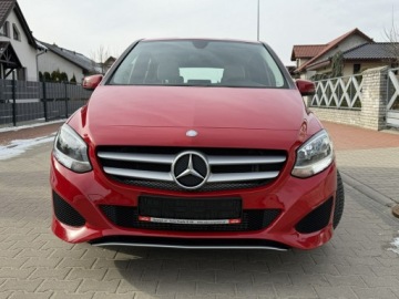 Mercedes Klasa B W246 Sports Tourer 180 BlueEFFICIENCY 122KM 2015 Mercedes B 180 LIFT 1.6 Benz 122KM NISKI PRZEBIEG!, zdjęcie 1