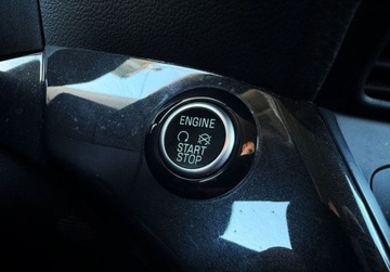 Ford Kuga II SUV Facelifting 1.5 EcoBoost 182KM 2017 Ford Kuga 1.5 EcoBoost 182KM 4x4 AT6 Titanium Salon PL ASO I-wszy wlascici, zdjęcie 19