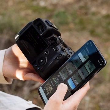 Нательная камера Canon EOS R7