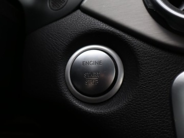 Mercedes GLA I Off-Roader Facelifting 1.6 200 156KM 2018 Mercedes GLA GLA 200, Salon Polska, Serwis ASO, zdjęcie 17