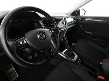 Volkswagen T-Roc I SUV 1.5 TSI ACT 150KM 2020 Volkswagen T-Roc navi klima auto grzane fotele, zdjęcie 13