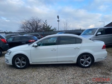 Volkswagen Passat B7 Limousine 2.0 TDI CR BlueMotion 177KM 2013 Volkswagen Passat 2.0tdi 4-Motion R-Line max wyposazenie Webasto ledy xeno, zdjęcie 13