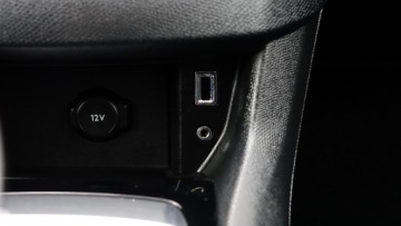 Peugeot 308 II SW 1.2 PureTech 130KM 2015 308 .. Panorama .. Ledy .. Nawigacja .. Kamera .. 2 x PDC .. Klimatronik ., zdjęcie 20