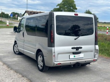 Opel Vivaro A 2006 Opel Vivaro Opel Vivaro kampervan 7 osobowy 3 x klima Westfalia lozko kamp, zdjęcie 19