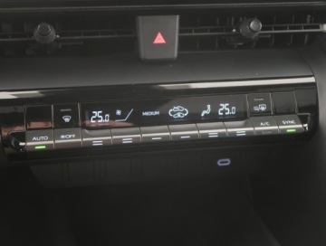 Toyota C-HR II 2024 Toyota C-HR 1.8 Hybrid, Salon Polska, zdjęcie 11