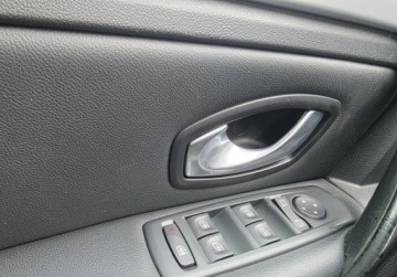 Renault Laguna III Hatchback 2.0 16v 140KM 2009 Renault Laguna 2,0 Benzyna - Bezwypadkowa - Zarejestrowana 2.0 Benzyna, zdjęcie 18