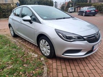 Opel Astra J Sedan 1.6 CDTI ecoFLEX 110KM 2019 Opel Astra 2019r., 1.6L CDTI 110 KM, 1.6 Diesel 110KM, zdjęcie 6