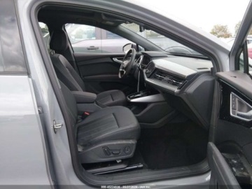 Audi Q4 2025 Audi Q4 e-tron E-Tron Premium 55 Quattro 2025 Elektryczny 335KM, zdjęcie 9