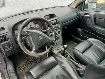 Opel Astra G Coupe 2.2 16V 147KM 2001 Opel Astra 2.2 01r, zdjęcie 6