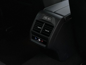 Volkswagen Passat B8 Variant Facelifting 2.0 TDI SCR 150KM 2024 Volkswagen Passat VW Passat 2.0 TDI 150KM DSG Variant Elegance IQ.Light, zdjęcie 19