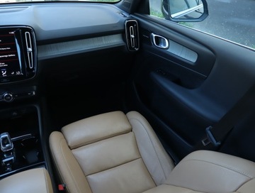 Volvo XC40 2020 Volvo XC40 B5 AWD, Salon Polska, 1. Właściciel, zdjęcie 7