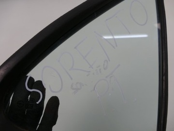 KIA SORENTO I SKLO (OKNO) DVEŘE MALÉ PRAVÝ ZADNÍ 03R
