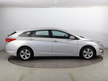 Hyundai i40 Kombi 1.7 CRDi HIGH 136KM 2015 Hyundai i40 1.7 CRDi, Automat, Navi, Klima, zdjęcie 5