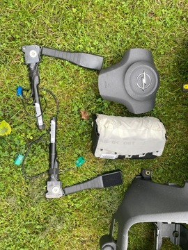 CORSA D DESKA KOKPIT KONZOLA AIRBAG PÁSY EURO
