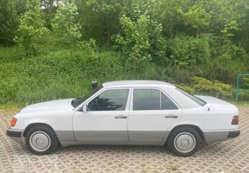 Mercedes W124 Sedan 2.0 D 75KM 1991 Mercedes-Benz W124