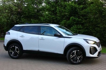 Peugeot 2008 II SUV 1.5 BlueHDi 130KM 2023 Peugeot 2008 1.5 HDI 130KM LIFT AUTOMAT ALLURE I Wlasciciel ASO Bezwypadko, zdjęcie 2