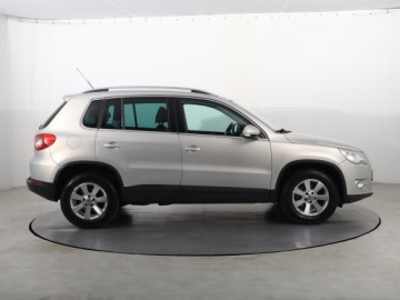 Volkswagen Tiguan I SUV 2.0 TDI CR DPF 140KM 2009 VW Tiguan 2.0 TDI, Salon Polska, 4X4, DSG, Skóra, zdjęcie 5