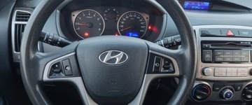 Hyundai i20 I Hatchback 5d Facelifting 1.2 DOHC 85KM 2012 Hyundai i20 1.2 benz ,po lifcie ,bezwypadek ,kamera cofania 1.2 Benzyna, zdjęcie 13