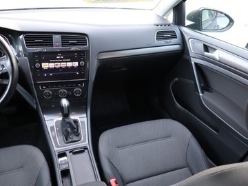 Volkswagen Golf VIII Variant 1.5 eTSI 150KM 2020 VW Golf 1.5 TSI, Salon Polska, Automat, VAT 23%, zdjęcie 7