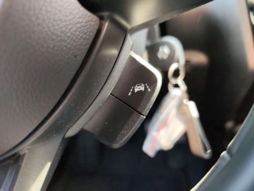 Suzuki Swift VI 2023 Suzuki Swift Salon PL 1,2 benz Niski Przebieg Premium Plus 1.2 Hybryda 83KM, zdjęcie 26