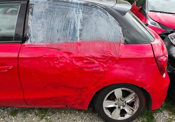 Audi A1 I Sportback 5d Facelifting 1.0 TFSI ultra 95KM 2016 Audi a1 2016r, 1.0 TFSI. Uszkodzone boki. Jezdzi. Benzyna 95KM, zdjęcie 18