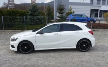 Mercedes Klasa A W176 Hatchback 5d Facelifting 200 d 136KM 2015 Mercedes-Benz Klasa A 200CDI 136KM AMG Line Niski przebieg Biksenon Skora, zdjęcie 7