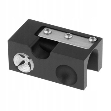 Инструмент для ремонта наконечников бильярдного кия.