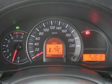 Nissan Micra IV Hatchback 5d Facelifting 1.2 80KM 2015 Nissan Micra 1.2 12V, Navi, Klima, Klimatronic, zdjęcie 10