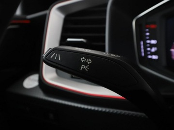 Audi A1 II 1.0 25 TFSI 95KM 2019 Audi A1 Sportback virtual cockpit PDC grzane, zdjęcie 32