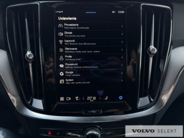 Volvo V60 II  Cross Country Facelifting 2.0 B4 197KM 2023 Volvo V60 Cross Country V60 CC Plus B4 D AWD aut,, zdjęcie 22