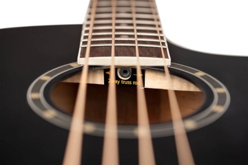 Электроакустическая бас-гитара Ortega D7CE-SBK-4, черная