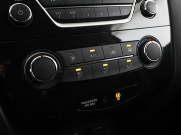 Nissan X-Trail III Terenowy 1.6 DIG-T 163KM 2015 Nissan X-Trail Niska cena Klimatyzacja Czujniki, zdjęcie 23