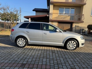 Audi A3 8P Hatchback 3d 1.2 TFSI 105KM 2010 Audi A3 Sportback Audi A3 8P 1.2 1.2 Benzyna 105KM Serwisowana, zdjęcie 12