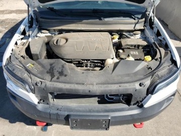 Jeep Cherokee V 2019 Jeep Cherokee 2019r., Trailhawk, od ubezpieczalni 3.2 Benzyna 271KM, zdjęcie 11