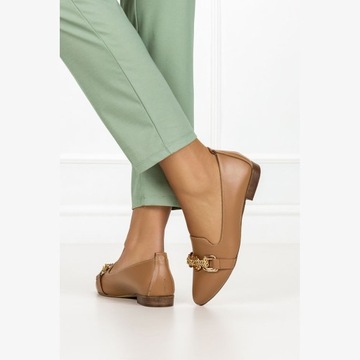 ЖЕНСКИЕ КОЖАНЫЕ ТУФЛИ С ДЕКОРАЦИЕЙ PL r 37