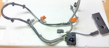 Жгут проводов Focus mk3 на подлокотнике USB AUX-антенна
