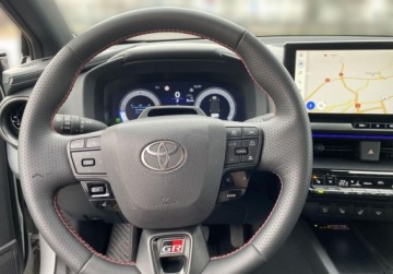 Toyota C-HR II SUV Plug-In 2.0 Hybrid Dynamic Force Plug-in  223KM 2025 Toyota C-HR 2.0 PHEV GR Sport Dynamic Force VAT 23 1 wlasciciel Bezwypad, zdjęcie 17