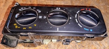 Panel nawiewu Mercedes-Benz Atego