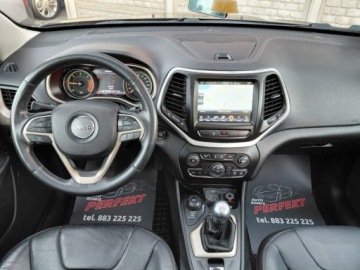 Jeep Cherokee V Terenowy 2.0 MJD 140KM 2014 Jeep Cherokee 4x4 Limited Skora Panorama Navi Klimatronik 2.0 Diesel 140KM, zdjęcie 19