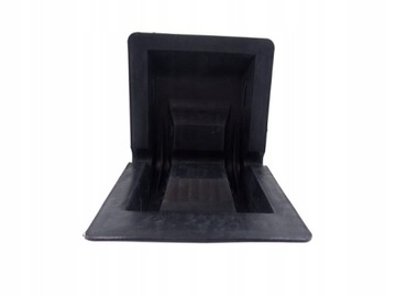 ЗАЩИТНЫЙ УГОЛ ДЛЯ ПОДДОНОВ С УПАКОВКАМИ, ЧЕРНЫЙ УГОЛ