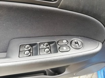 Hyundai i30 I CW 1.4 DIHC CVVT 109KM 2009 Hyundai i30 I 1.4 16V 109CV BlueDr. GPL Special, zdjęcie 16