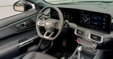 Ford Mustang VI Convertible 2023 5.0 Ti-VCT 446KM 2026 Ford Mustang Aktywny wydech, wentylowane fotele, aktywny tempomat, V8 5.0, zdjęcie 9