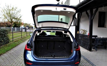 BMW Seria 3 G20-G21 2021 BMW Seria 3 2.0 D Tapicerka pokryta skora Na..., zdjęcie 31