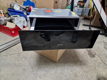 MIELE EVS7670 Szuflada Grzewcza i Do Pakowania Prozniowego